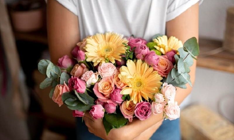 Эко-флористика: тренд на sustainable цветы и упаковку