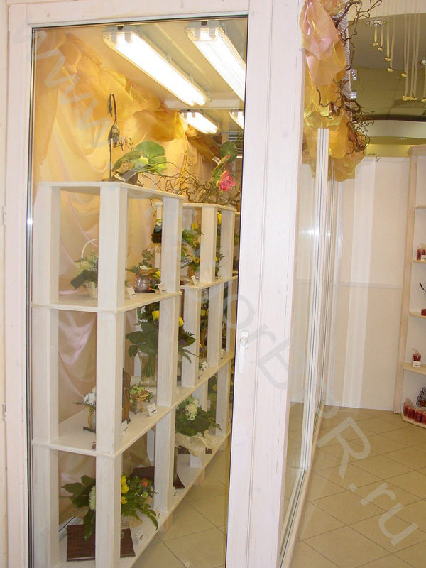 Холодильные камеры для цветов: секреты правильного хранения