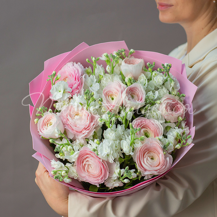 Необычные цветочные композиции: новые идеи для букетов 6 Необычные цветочные композиции: новые идеи для букетов