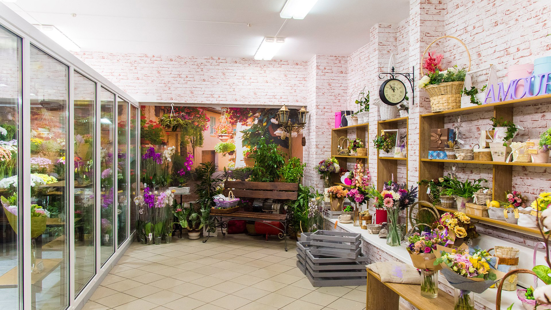 Стратегии привлечения и удержания клиентов в цветочном бизнесе