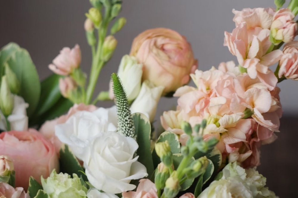 Влияние сезонности на международный спрос на срезанные цветы