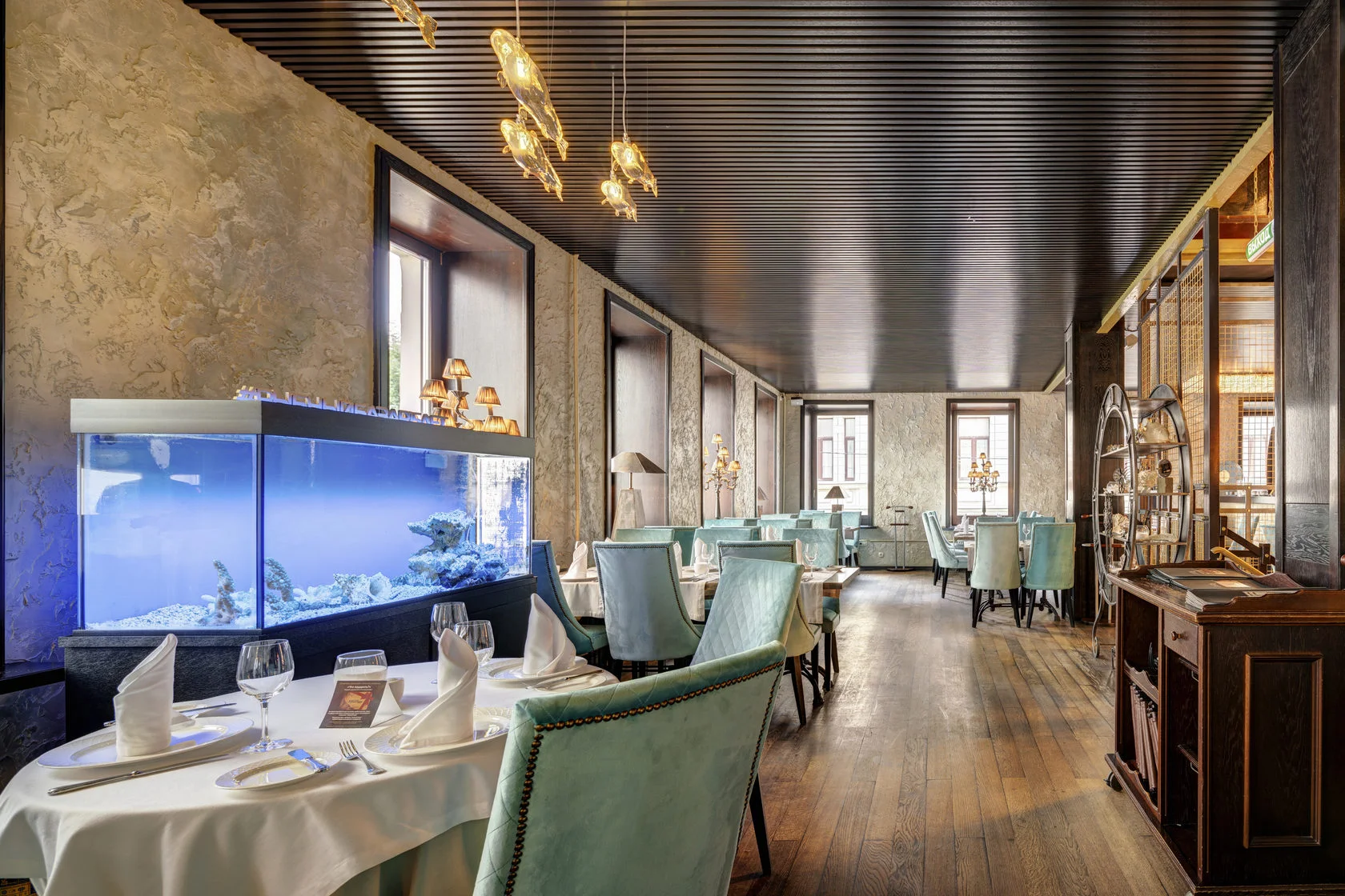 Рыбный Базар: Где море встречается с Москвой – Обзор самого вкусного места столицы